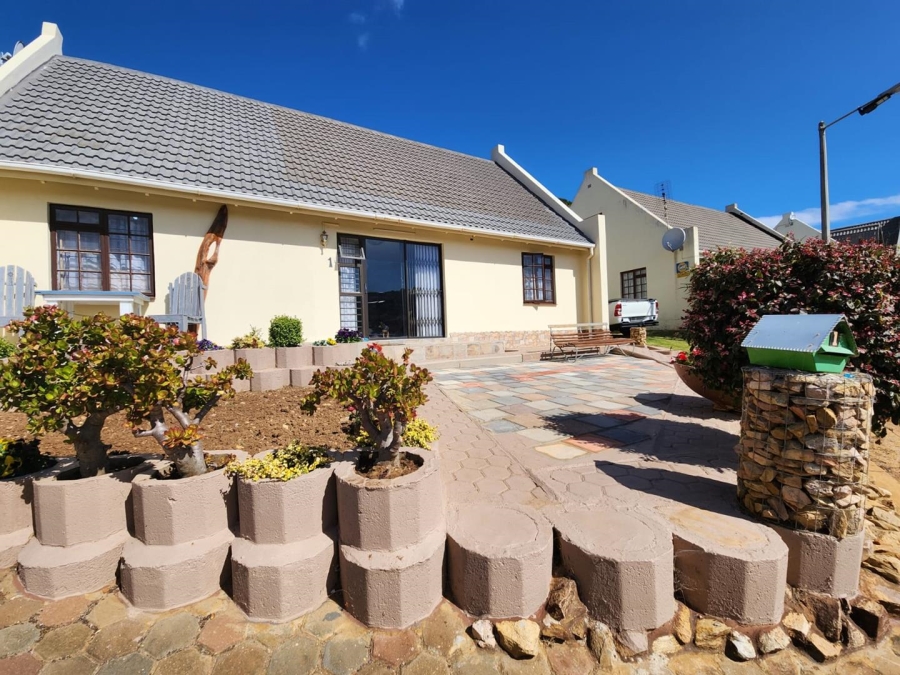 3 Bedroom Property for Sale in Vakansieplaas Western Cape